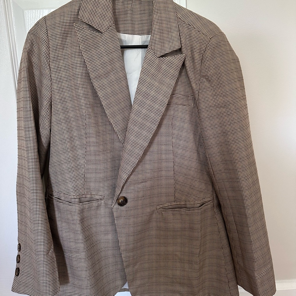 One-Button Brown Plaid Blazer
